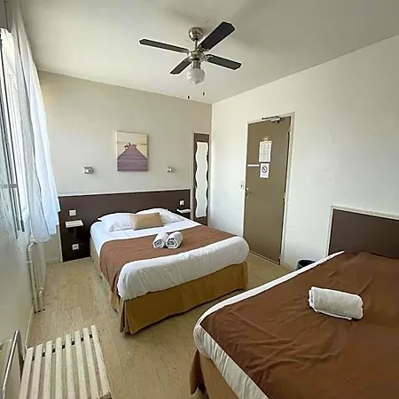 Hotel Les Mufliers - Les Forges 3*